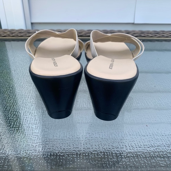 Athena Alexander Wedge Sandals. Women’s 10. - Picture 7 of 10